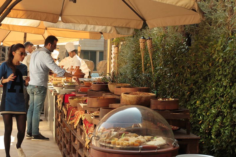 Sunday Buffet at Kempinski Summerland Hotel